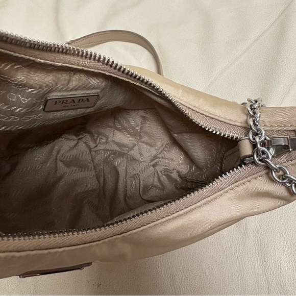 PRADA Re Edition Nylon 2006 Tessuto Beige Small Crescent Moon Bag - Picture 13 of 15